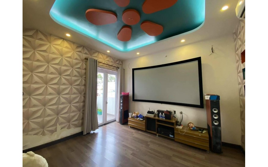 Bán Nhà HXH khu dân cư An Sương Quận 2 DT 77.2m2 chỉ 3.65 tỷ bớt lộc.